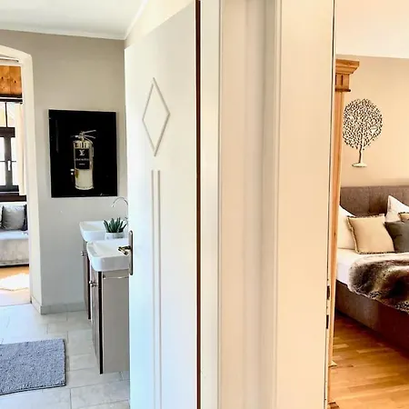 아파트 Stadtvilla Mit Sauna & Garten