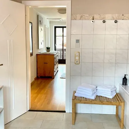 Апартаменты Stadtvilla Mit Sauna & Garten Кицбюэль