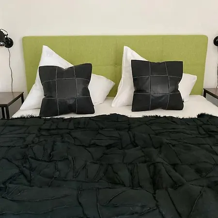 Stadtvilla Mit Sauna & Garten Кицбюэль